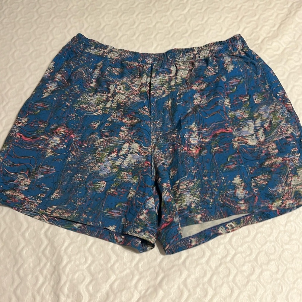 Lululemon Pace Breaker 5” linerless